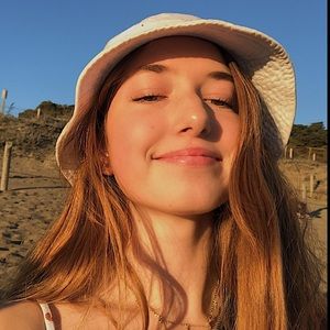 Meet your Posher, Camryn